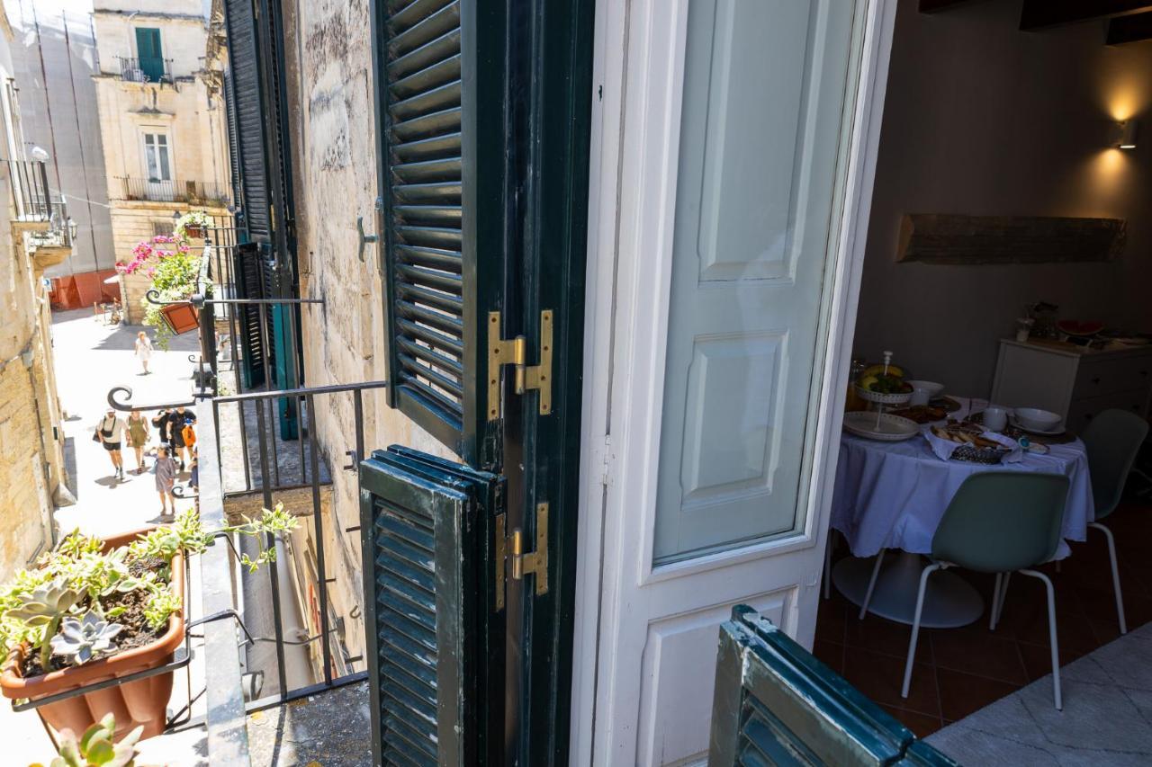 Palazzo Della Contessa - Suites & Breakfast Lecce Exterior foto