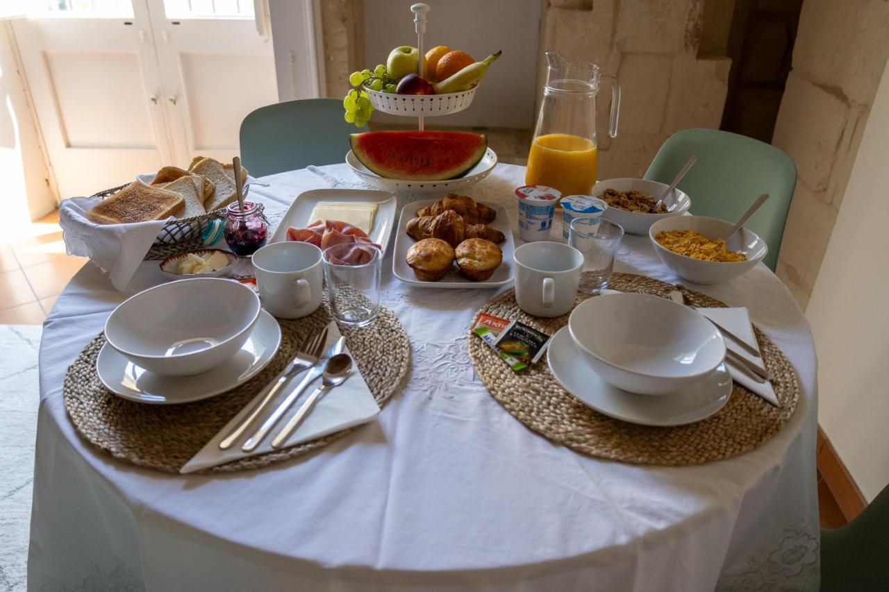Palazzo Della Contessa - Suites & Breakfast Lecce Exterior foto
