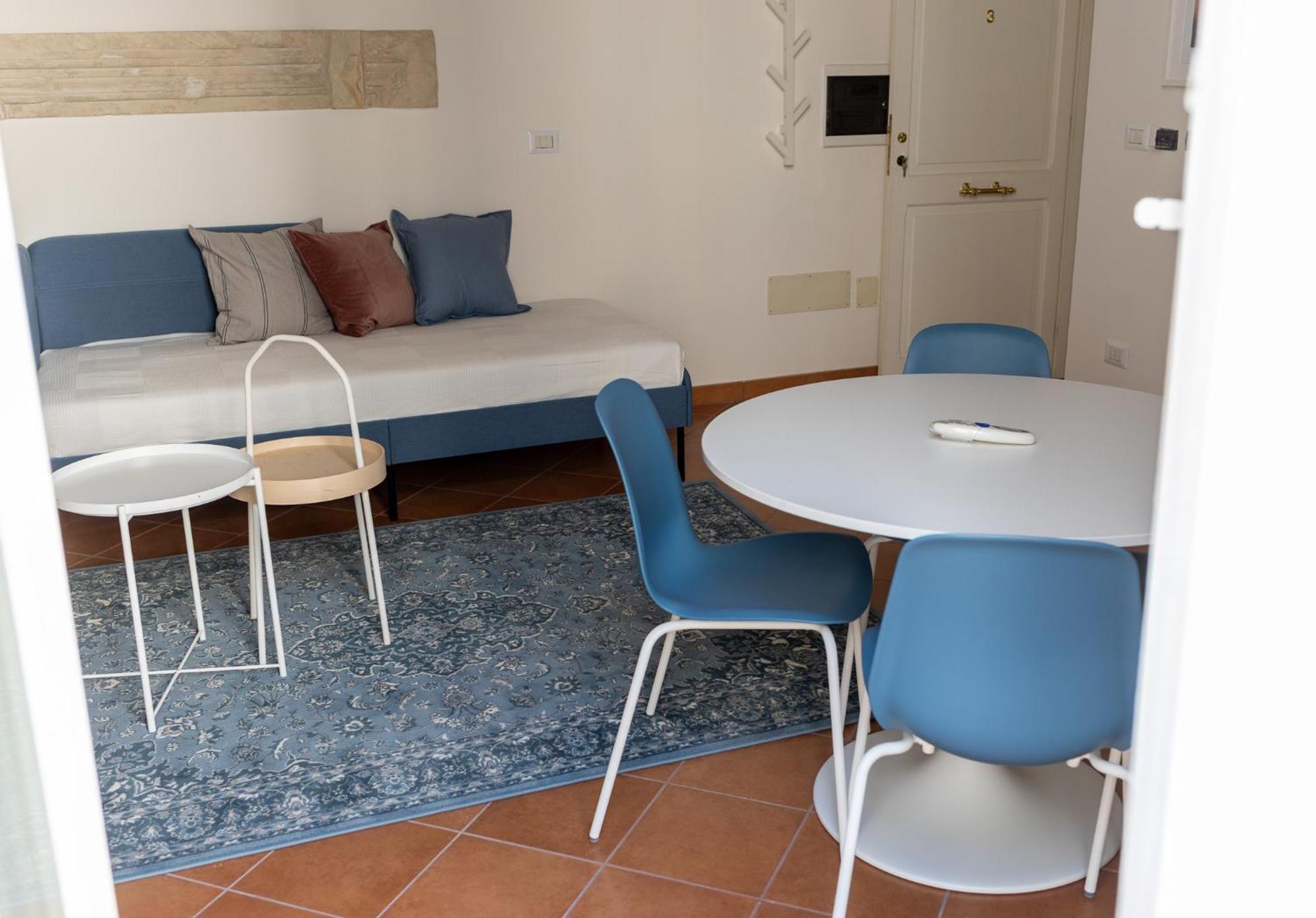 Palazzo Della Contessa - Suites & Breakfast Lecce Exterior foto